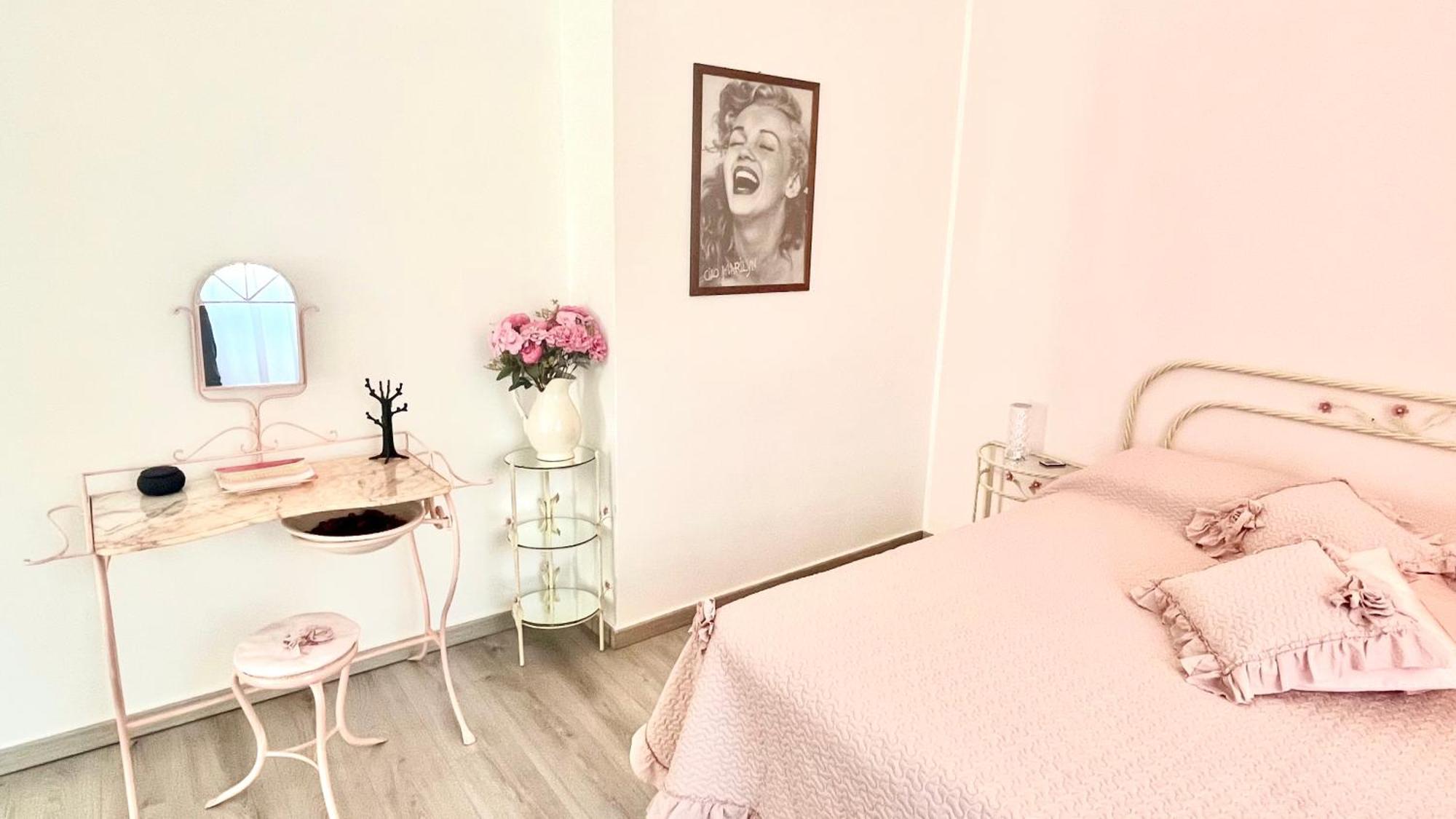 La Casa Di Marilyn Daire Napoli Dış mekan fotoğraf